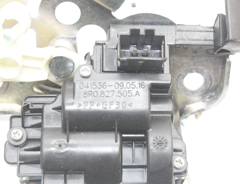 AUDI Q3 8U (2011-2020) Tailgate Boot Lock 8R0827505A 25405718