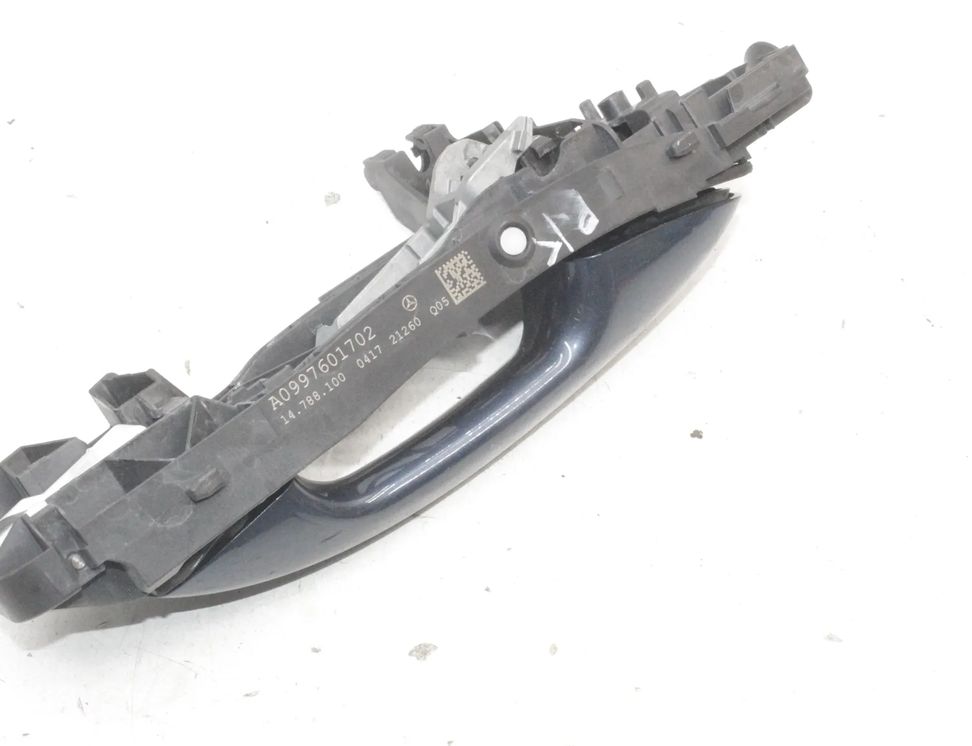 MERCEDES-BENZ EQA 1 generation (2021-2023) Priekšējo kreiso durvju ārējais rokturis A0997601702 25447126