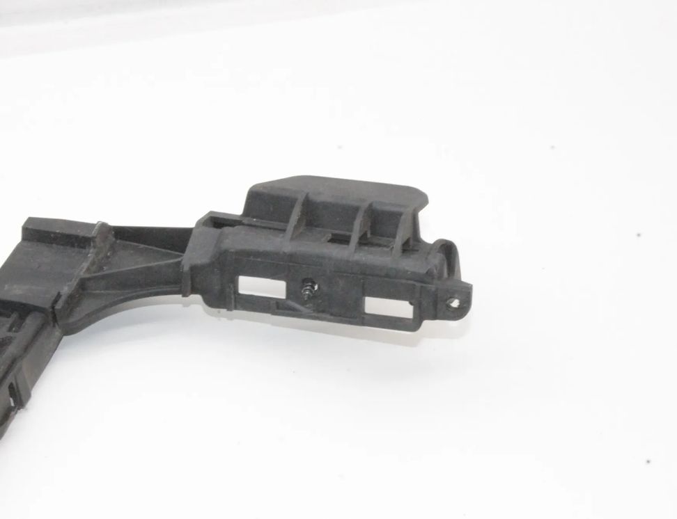 AUDI A5 8T (2007-2016) Rear Left Bumper Bracket 8T0807453 25767980