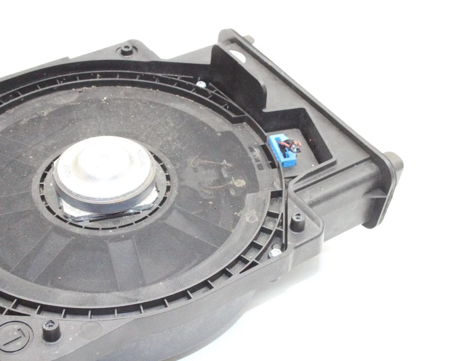 MINI Cooper F56 (2013-2020) Subwoofer 9275995 25828399