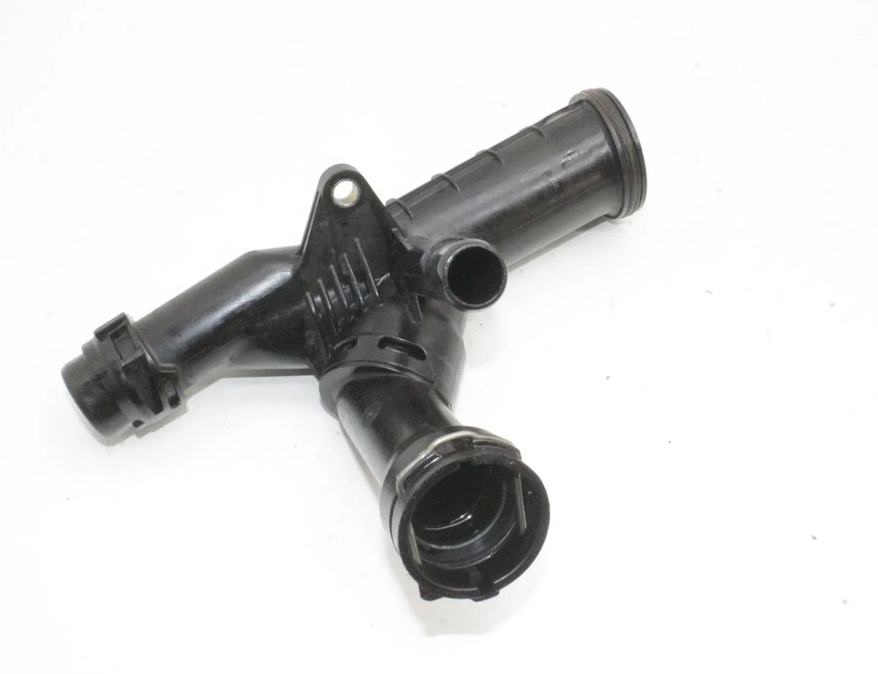 AUDI A6 C7/4G (2010-2020) Dzesēšanas šļauka / truba 04L121026R 27275881