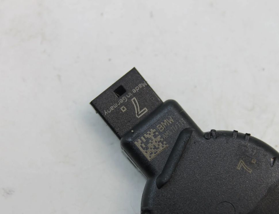 BMW 2 Series F22/F23 (2013-2020) Датчик дождя 9496242 27295420