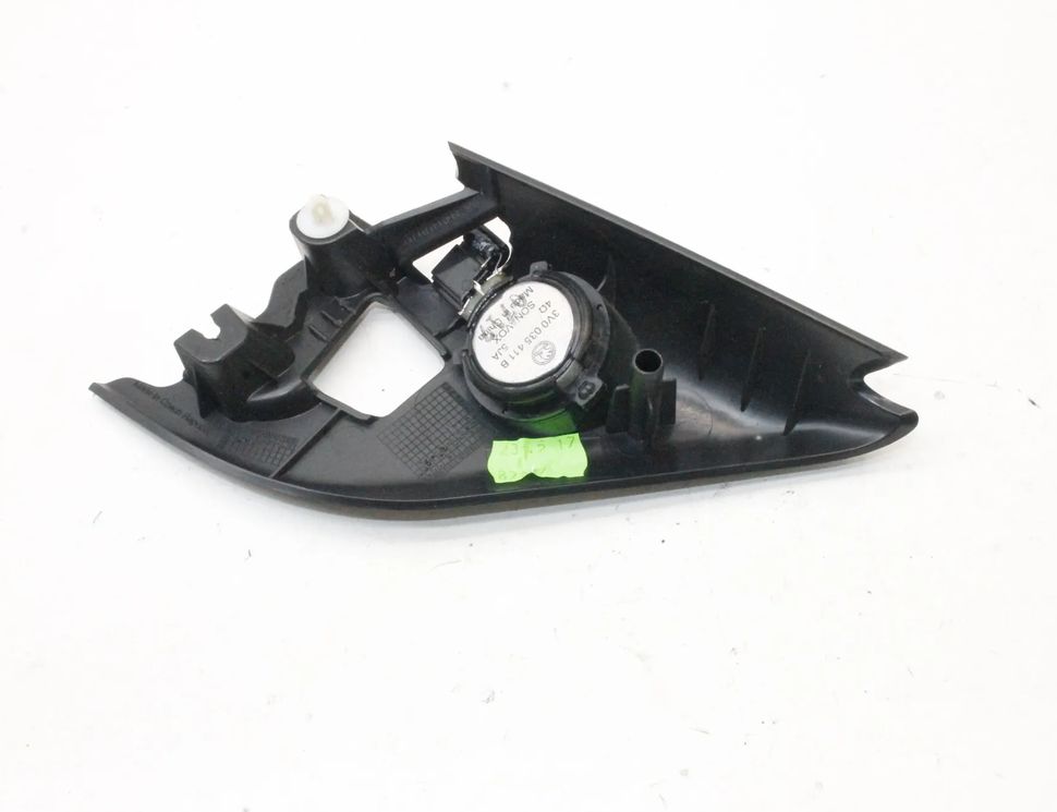 SKODA Superb 3 generation (2015-2023) Priekšējo labo durvju skaļrunis 3V0035411B 27414084