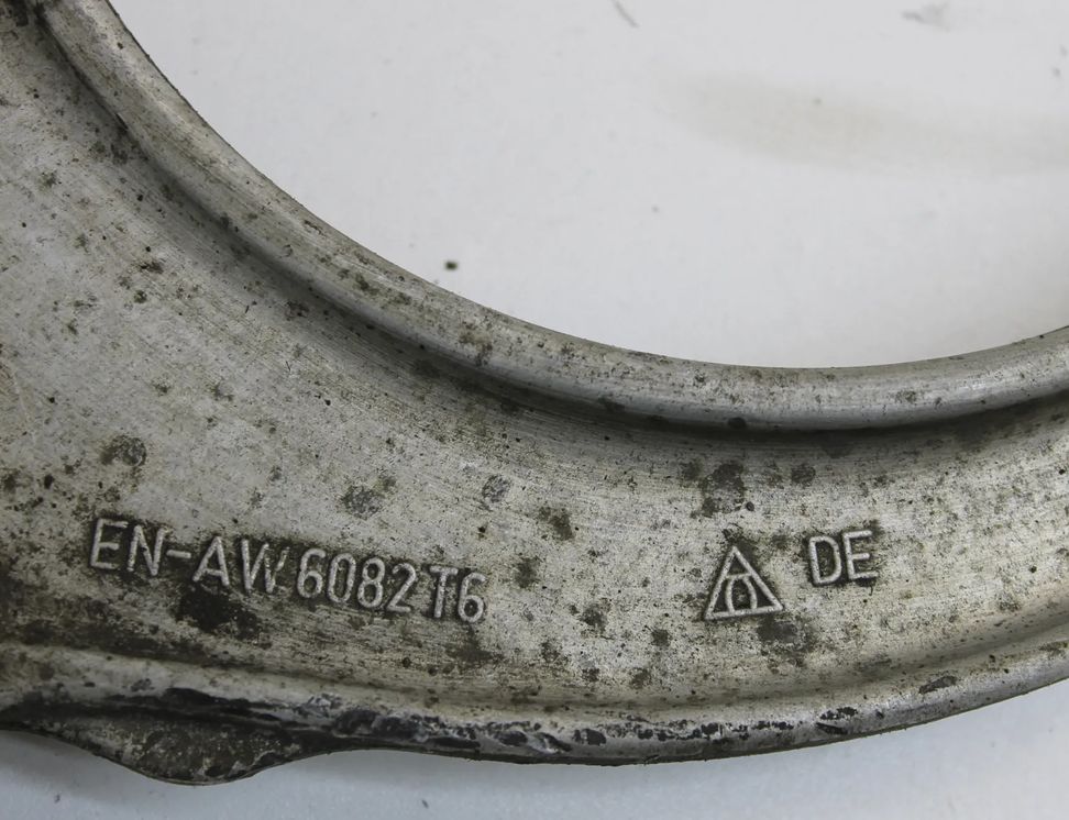 BMW 5 Series G30/G31 (2016-2023) Нижний рычаг передний левый 6861185 28173399