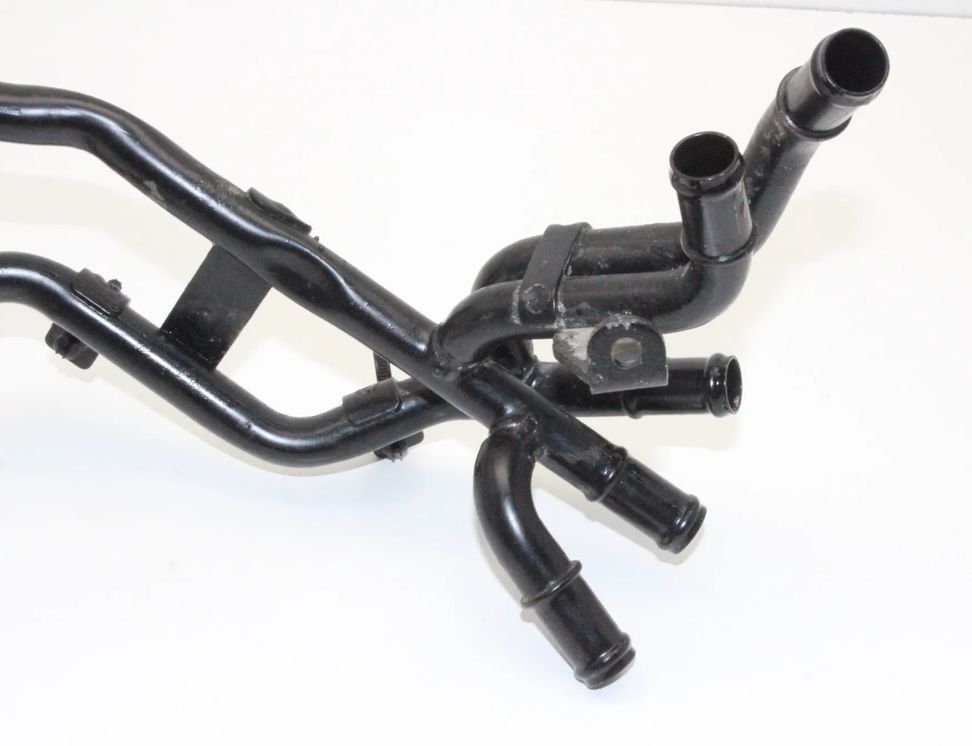 AUDI Q5 FY (2016-2024) Dzesēšanas šļauka / truba 04L122157CC 28373417