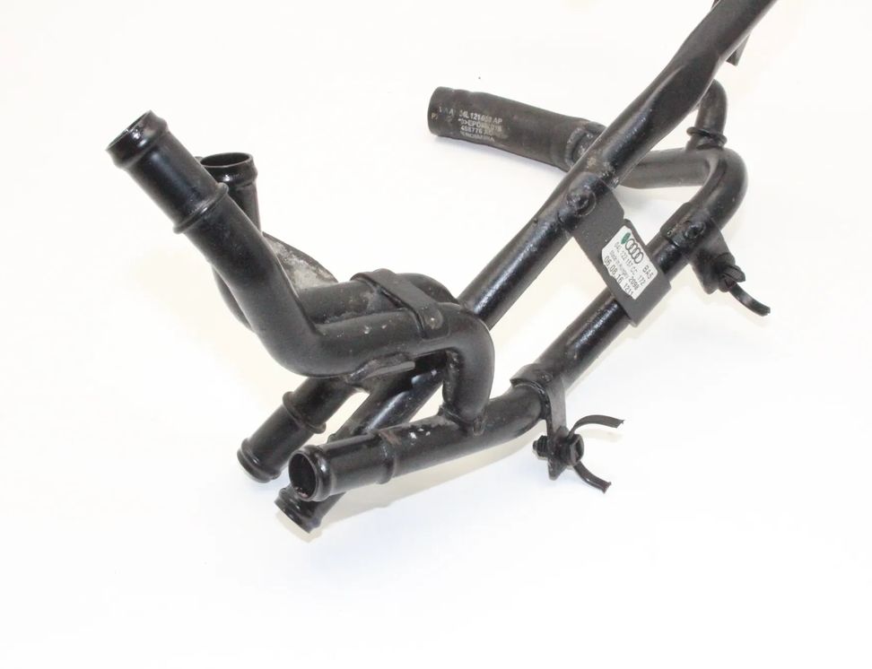 AUDI Q5 FY (2016-2024) Dzesēšanas šļauka / truba 04L122157CC 28373417