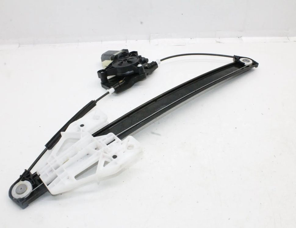 AUDI Q3 Sportback F3 (2019-2024) Aizmugurējo kreiso durvju logu pacēlājs 83A839461 28841510