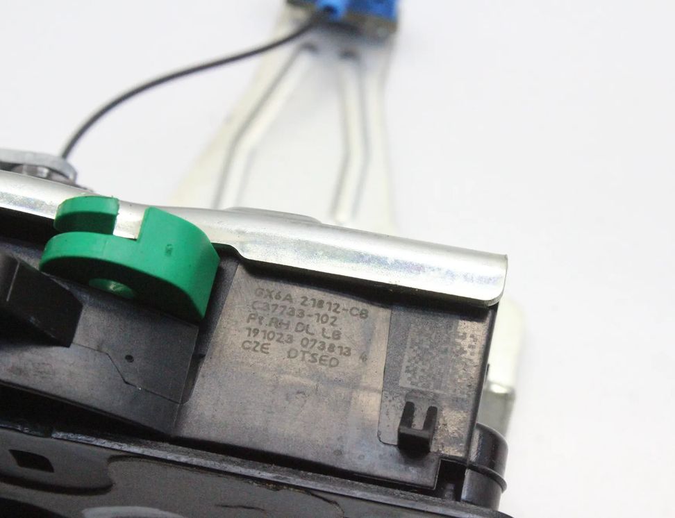 LAND ROVER Range Rover Velar 1 generation (2017-2024) Front Right Door Lock GX6A-21812-CB 28909688