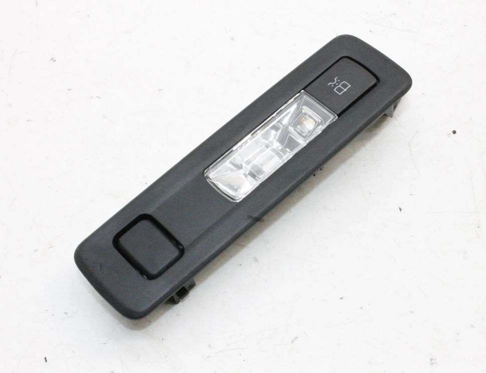 MERCEDES-BENZ A-Class W177 (2018-2024) Salona apgaismojums A0009065006 28983300