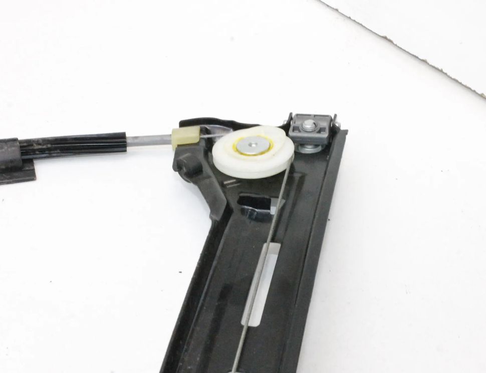 VOLKSWAGEN Passat CC 1 generation (2008-2017) Front Left Door Window Regulator 3C8959702 29836777