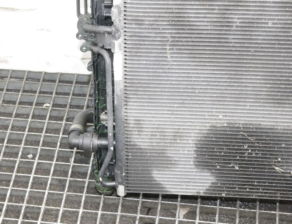 LAND ROVER Range Rover Evoque L538 (1 gen) (2011-2020) Dzesēšanas sistēma GJ32-8C607-AB,GJ32-19E839-BC,GJ32-8K230-AA 31041605