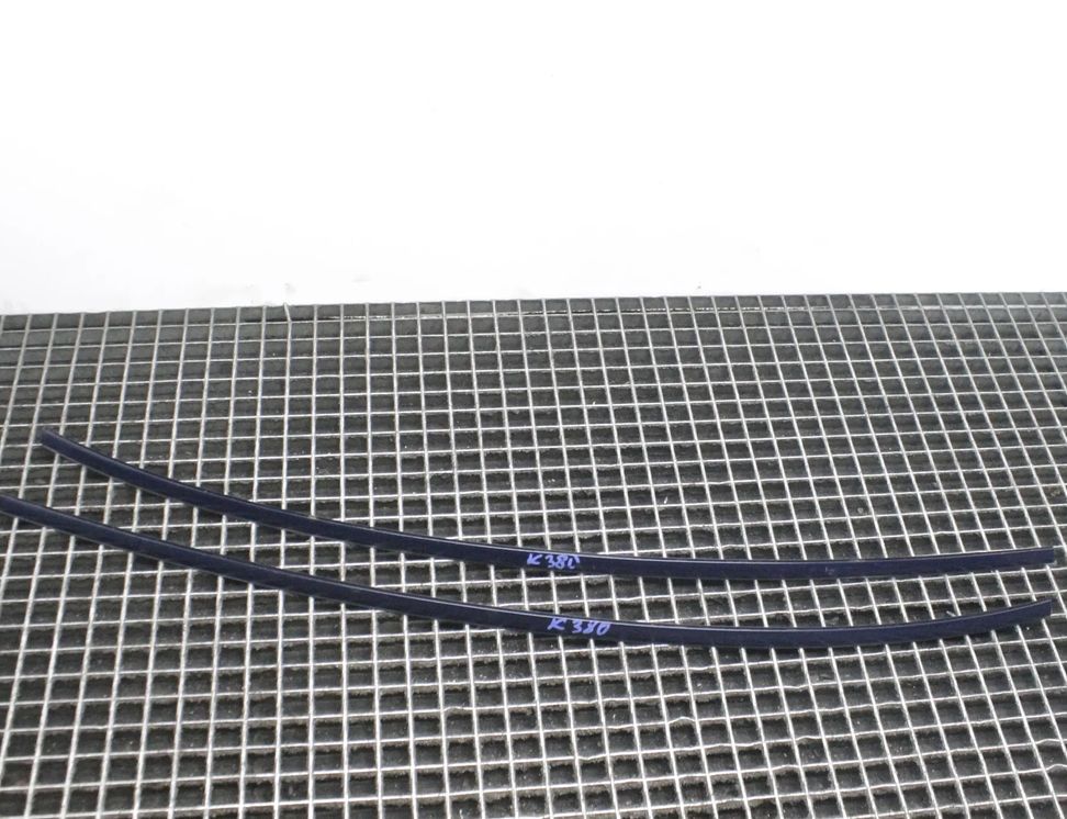 JAGUAR XF 1 generation (2011-2016) Right Side Roof Strip Trim 8X23-A50462-AF,8X23-A50463-AF 33057829