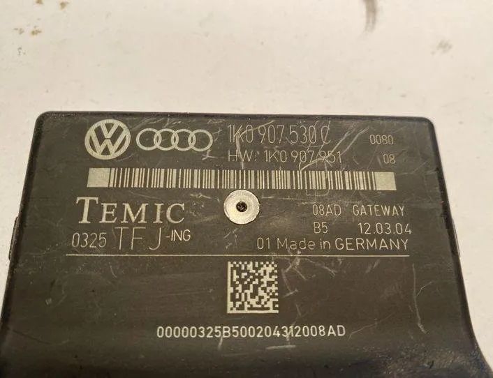 VOLKSWAGEN Passat B6 (2005-2010) Gateway блок 1K0907530C,1K0907951 18126476