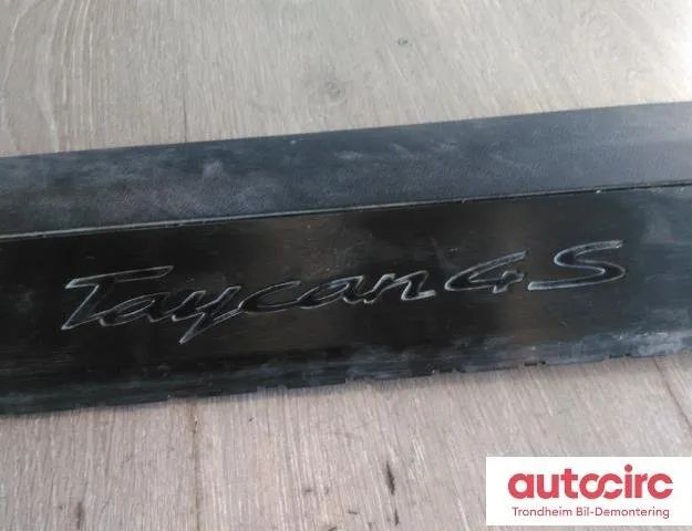 PORSCHE Taycan 1 generation (2019-2023) Другие внутренние детали 9j1863381e,9j1867269am,9j1863381c1e0 31695913