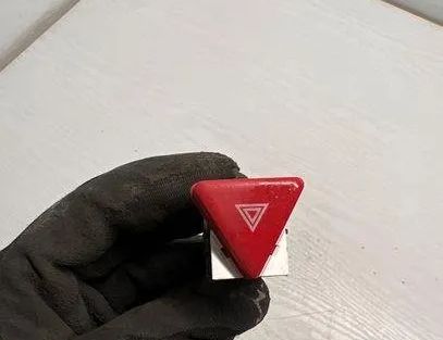 VOLKSWAGEN Golf 5 generation (2003-2009) Hazard button 1K0953509A 24415817