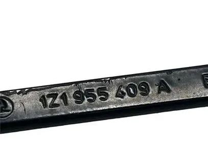 SKODA Octavia 2 generation (2004-2013) Front Wiper Arms 1Z1955409A 24427313