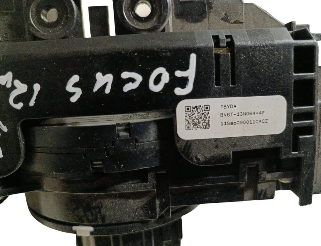 FORD Focus 3 generation (2011-2020) Подрулевой переключатель BV6T13N064AF 27541226