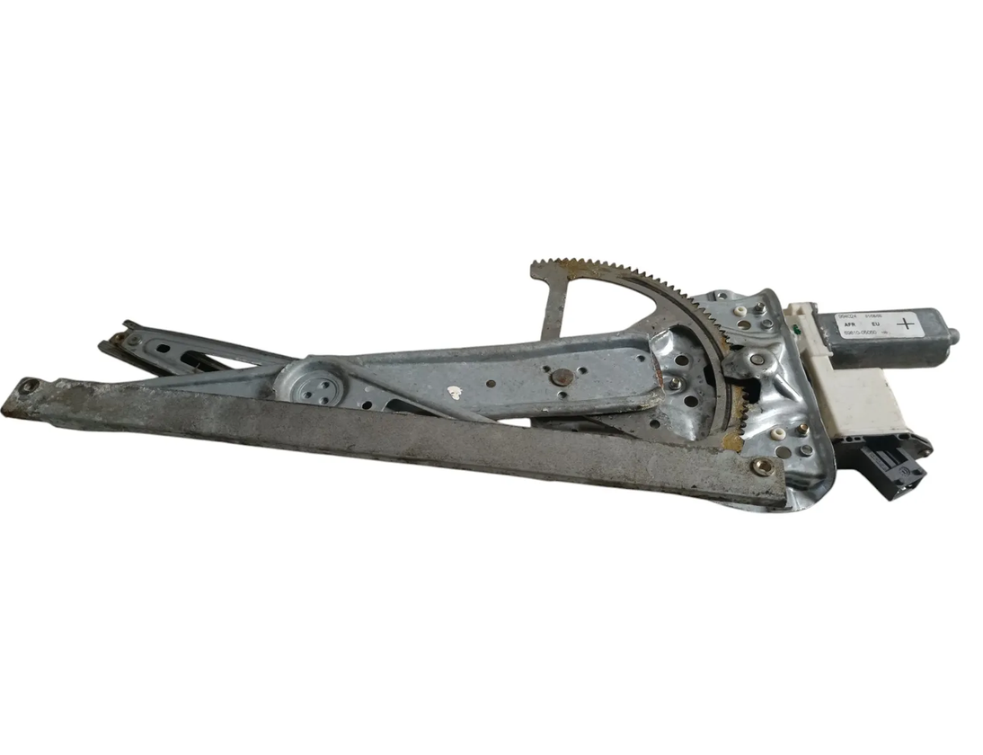 TOYOTA Avensis 2 generation (2002-2009) Priekšējo labo durvju logu pacēlājs 6981005050 27647722
