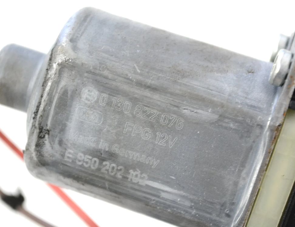 VOLKSWAGEN Golf 7 generation (2012-2024) Front Right Door Window Control Motor 5Q0959802C,0130822076 11256407