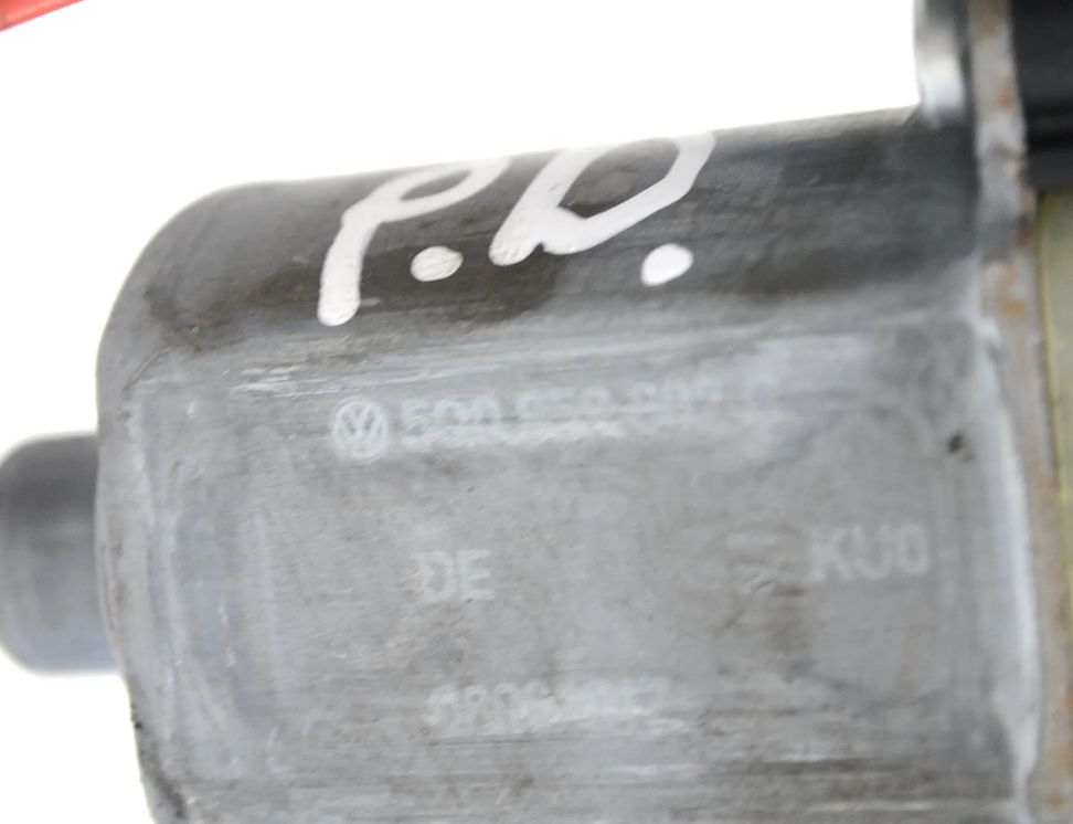 VOLKSWAGEN Golf 7 generation (2012-2024) Front Right Door Window Control Motor 5Q0959802C,0130822076 11256407