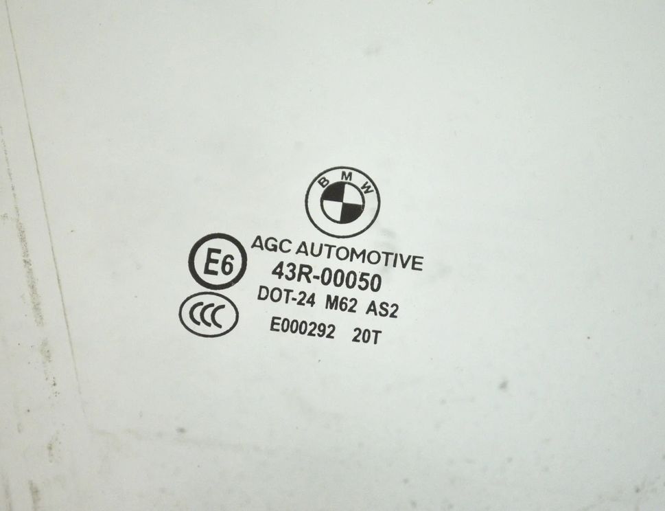BMW 5 Series F10/F11 (2009-2017) Front Right Door Glass 43R-00050 11561923