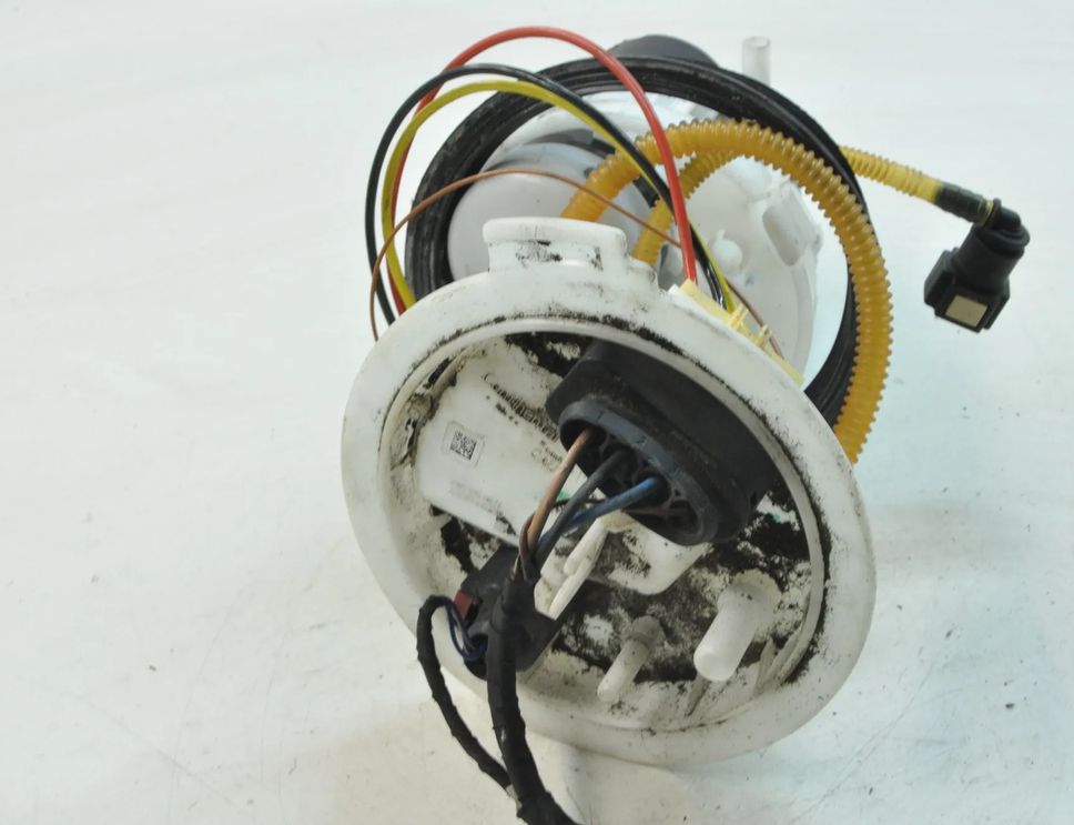 AUDI A4 B9/8W (2015-2024) Топливный насос 8W0919087L 11622618