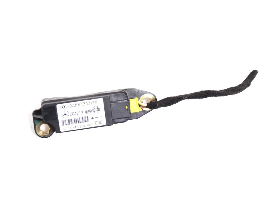 MERCEDES-BENZ SL-Class R230 (2001-2011) Right Side Impact Sensor 0003020181313128,2208204426,004213078 13593167