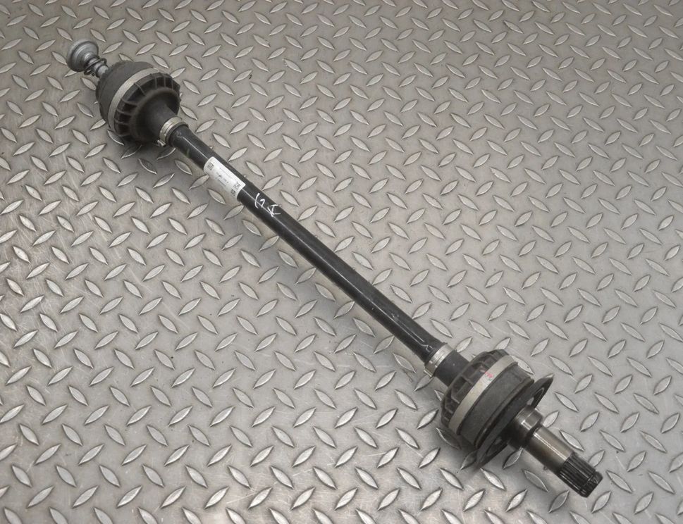 BMW 3 Series G20/G21/G28 (2018-2024) Aizmugurējā kreisā pusass 8665783 23077301