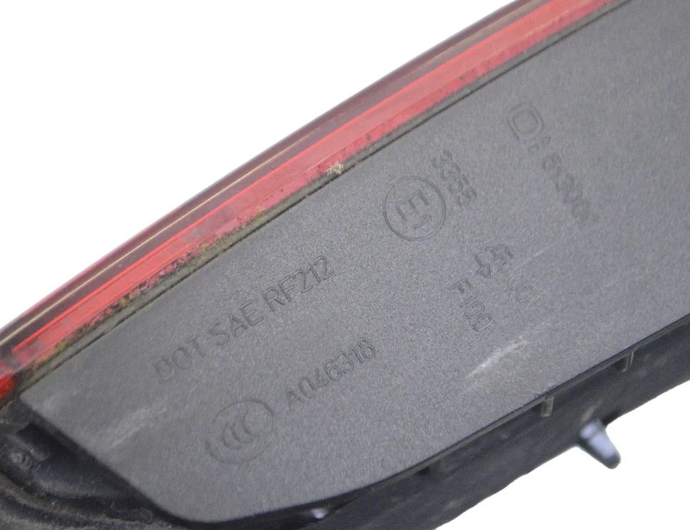 MERCEDES-BENZ E-Class W212/S212/C207/A207 (2009-2016) Фонарь крышки багажника правый A046318 23998323