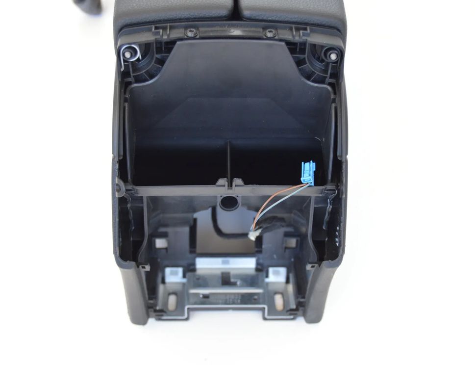 MERCEDES-BENZ C-Class W204/S204/C204 (2004-2015) Center Console A2045401307 2473226