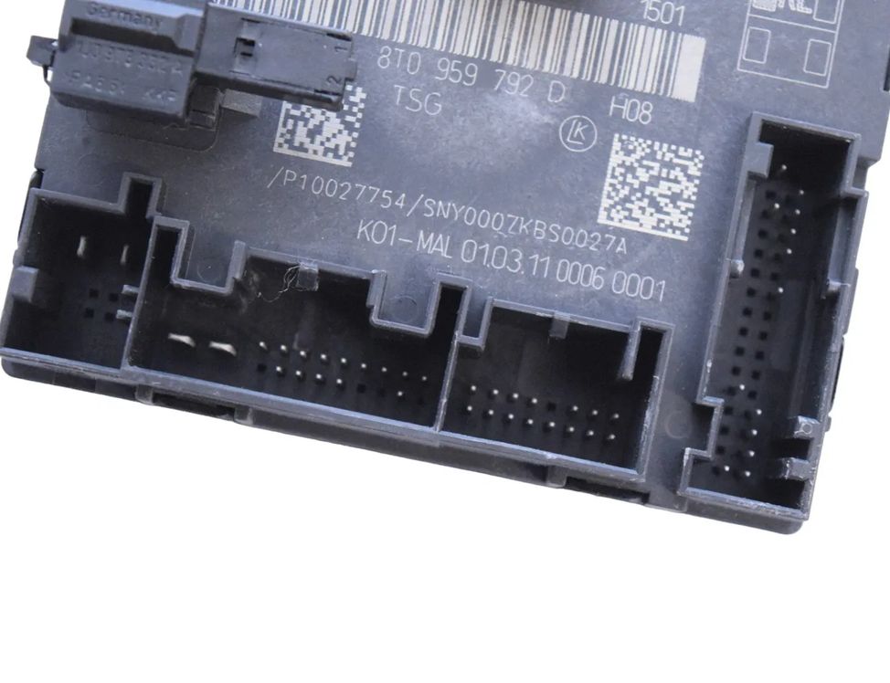 AUDI A5 8T (2007-2016) Priekšējo kreiso durvju vadības bloks 8T0959792M 25847442
