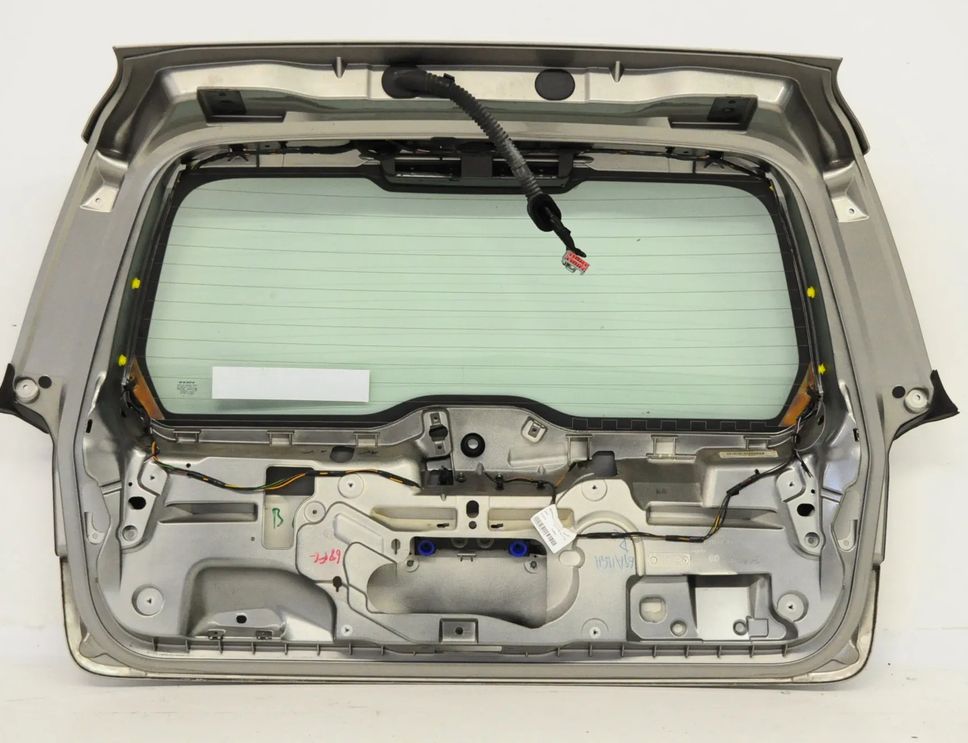 VOLVO XC70 3 generation (2007-2020) Крышка багажника 30674837 2716034