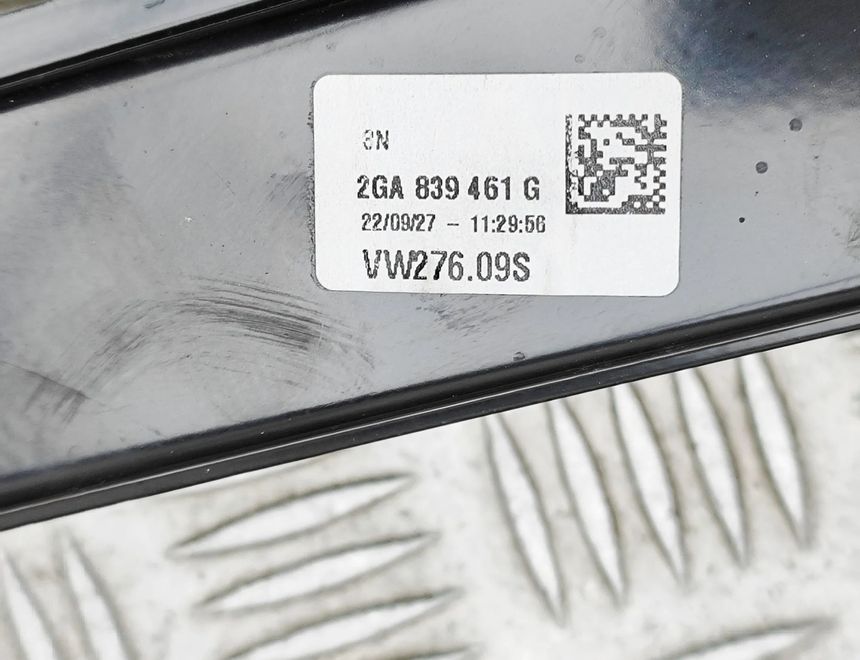 VOLKSWAGEN T-Roc 1 generation (2017-2024) Rear left door window lifter 2GA839461G 32889334