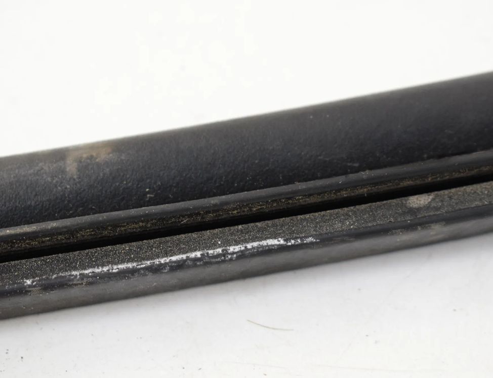 AUDI A3 8V (2012-2020) Citas virsbūves detaļas 8V0823723 3706069