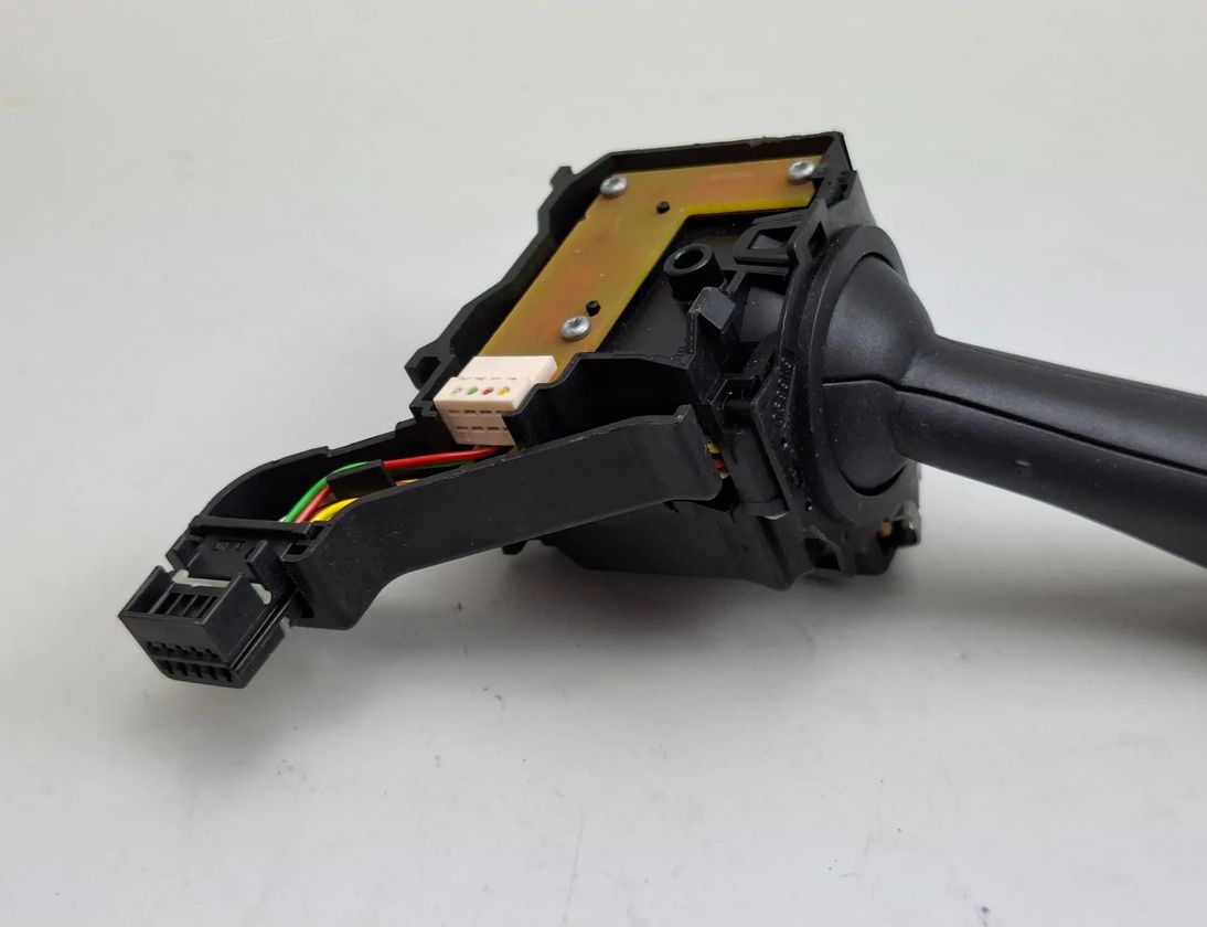 VOLKSWAGEN Touran 1 generation (2003-2015) поворота переключение 1K0953513A 32061690