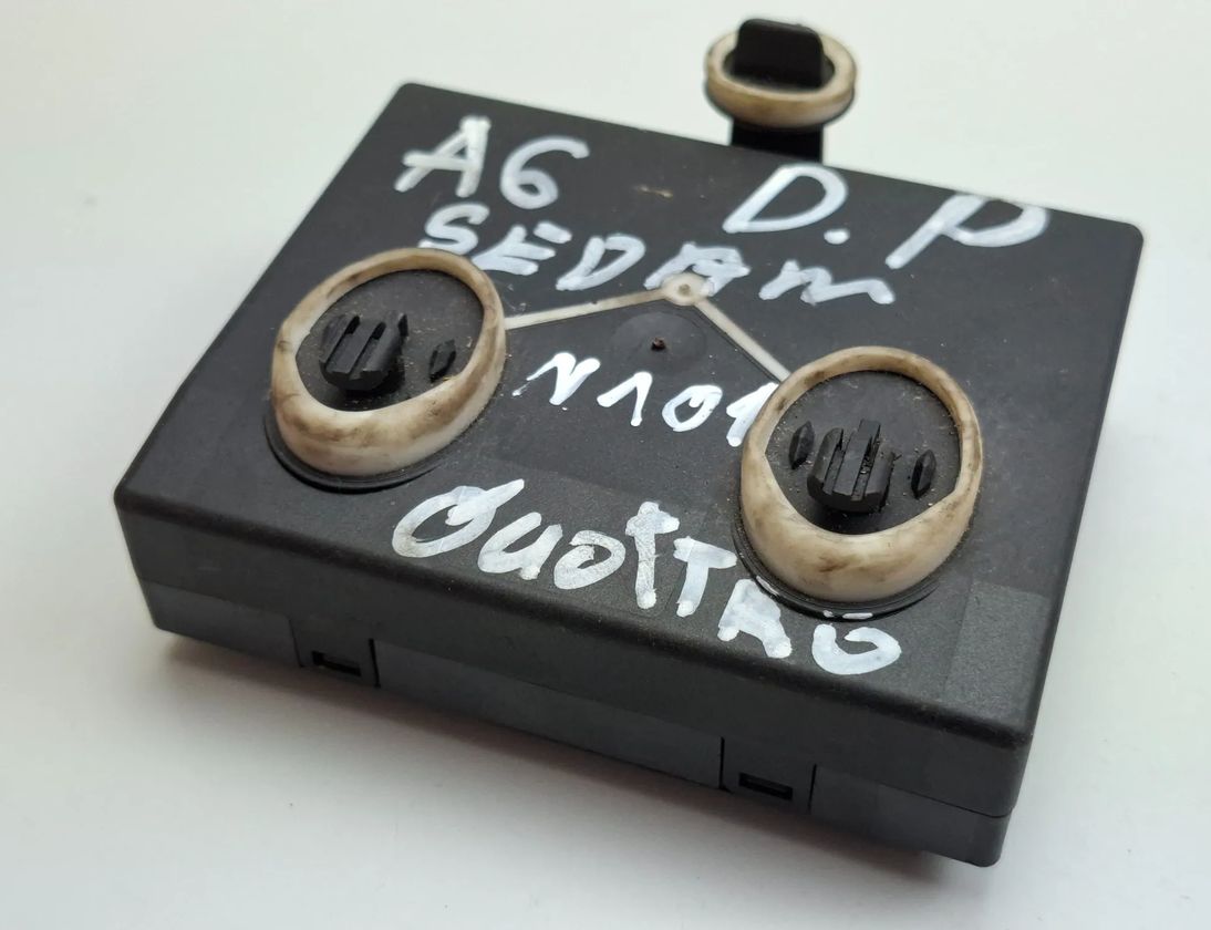 AUDI A6 C6/4F (2004-2011) Front Right Door Control Unit 4F0959793E,4F0910793E 32189358