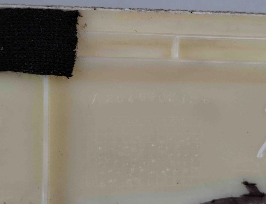 MERCEDES-BENZ C-Class W204/S204/C204 (2004-2015) Стойка дверей передняя левая A2046902126 32573394