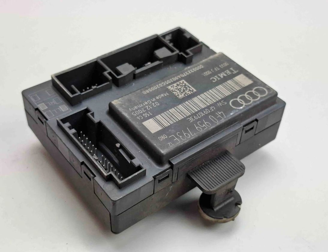 AUDI A6 C6/4F (2004-2011) Front Right Door Control Unit 4F0959793E,4F0910793E 32577729