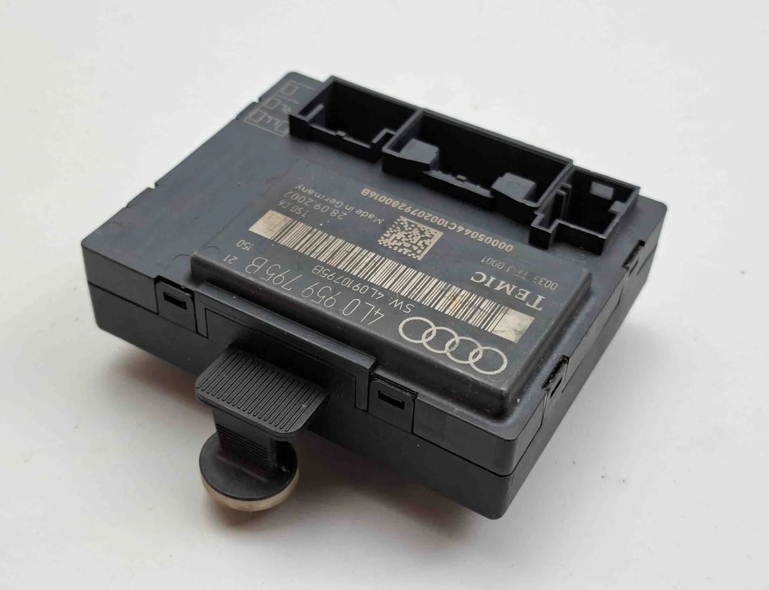 AUDI Q7 4L (2005-2015) Rear Left Door Control Unit 4L0959795B,4L0910795B 32699072