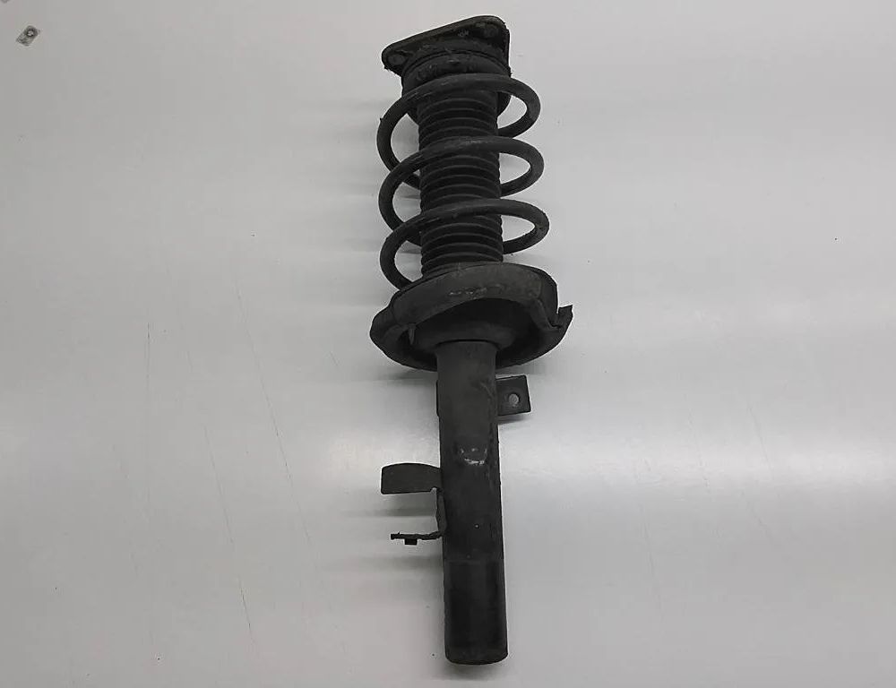 FORD Focus 3 generation (2011-2020) Front Left Shock Absorber BV6118K001AAC 31717711