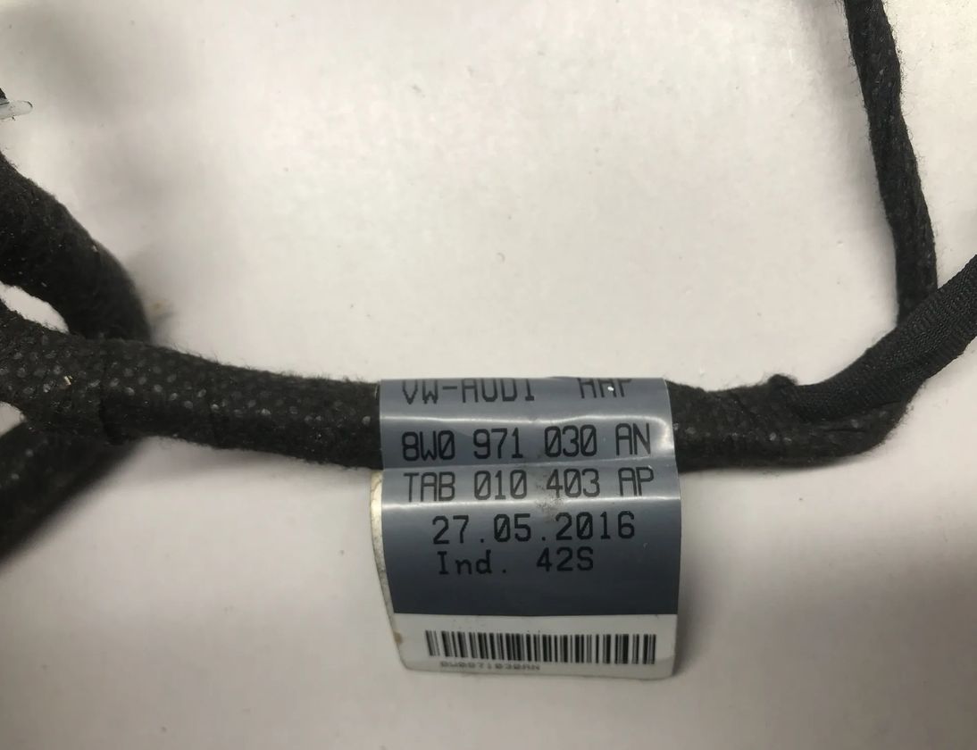 AUDI A4 B9/8W (2015-2024) Front Right Door Cables 8w0971030an 13956993