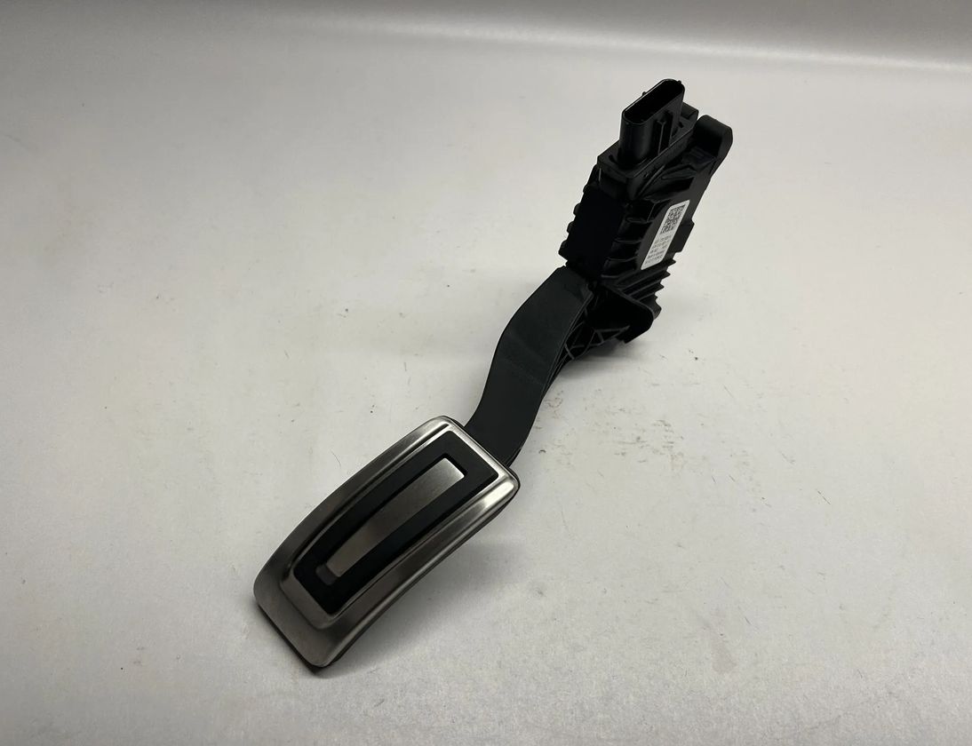 AUDI A3 8V (2012-2020) Akseleratora / gāzes pedālis 5Q1723503H,6PV010621,6PV010621-11 22925336