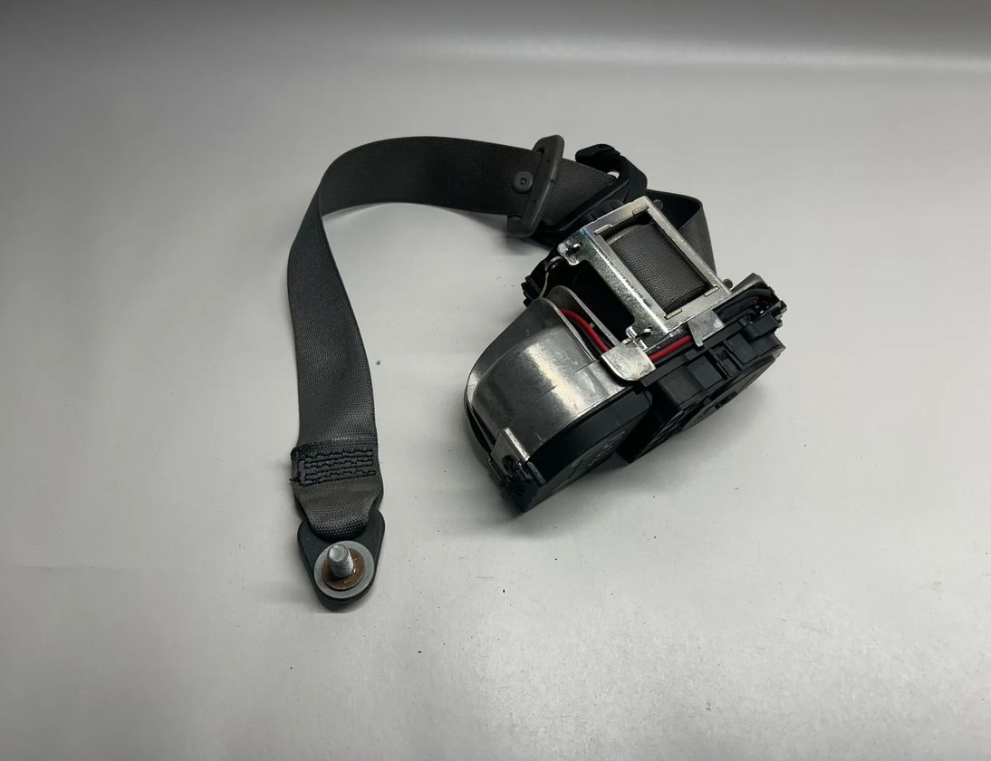 MERCEDES-BENZ S-Class W221 (2005-2013) Priekšējā labā drošības josta A2218603285,33033535,33043797 24695702