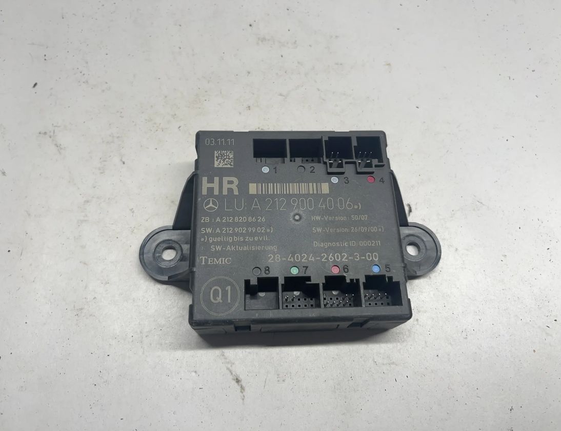 MERCEDES-BENZ E-Class W212/S212/C207/A207 (2009-2016) Блок управления дверей задние правые A2129004006 25661020