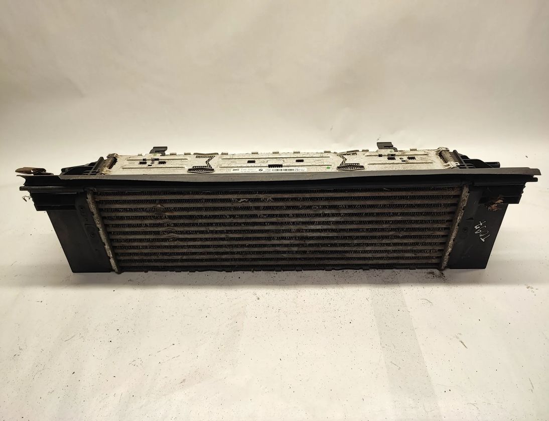 BMW 4 Series F32/F33/F36 (2013-2020) Starpdzesētāja/interkūlera radiators 7600533,760053304,15272311 28596532