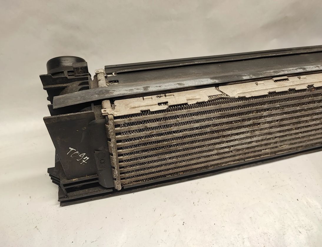 BMW 4 Series F32/F33/F36 (2013-2020) Starpdzesētāja/interkūlera radiators 7600533,760053304,15272311 28596532