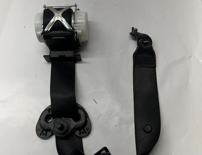 BMW 1 Series F20/F21 (2011-2020) Front Right Seatbelt 34078319D,33059634 29467596