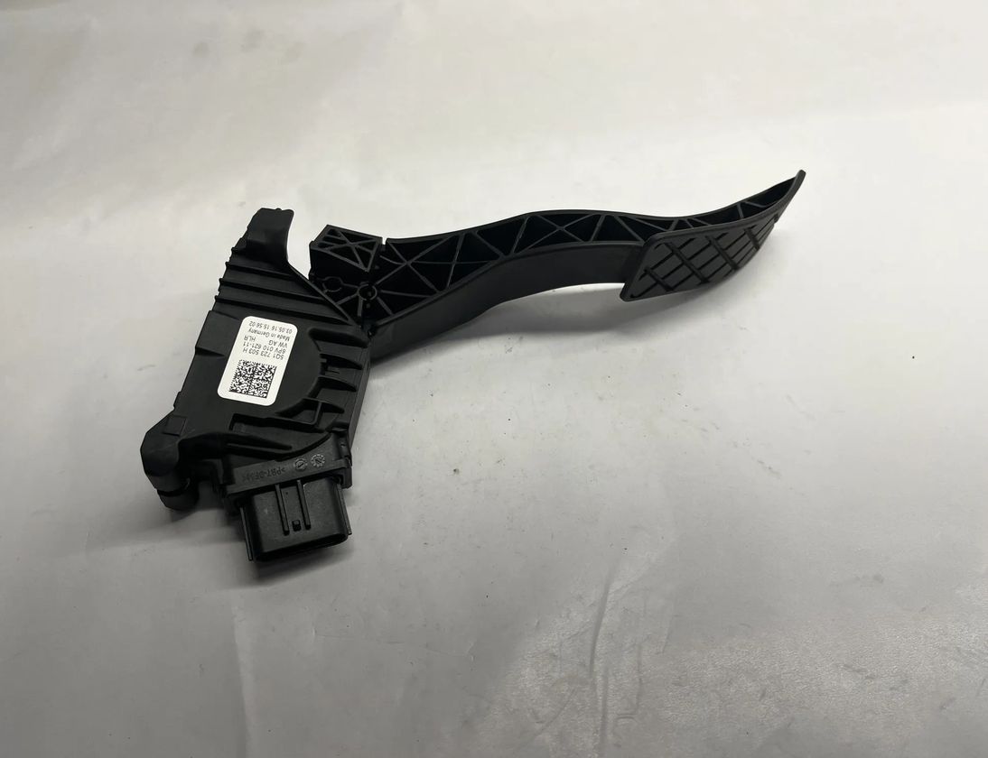 AUDI A3 8V (2012-2020) Педаль газа 5Q1723503H,5Q1723503 29796135