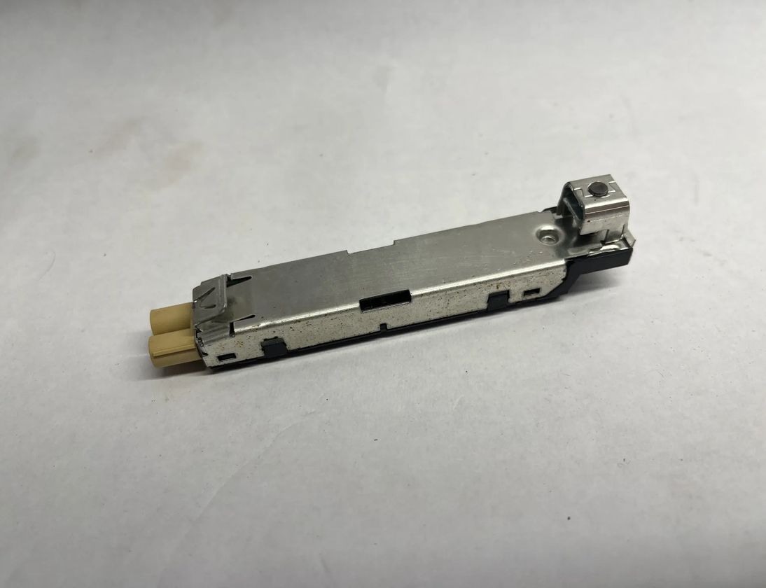 AUDI A3 8V (2012-2020) Bootlid Antenna Amplifier 8V5035225D,8V5035225 29796603