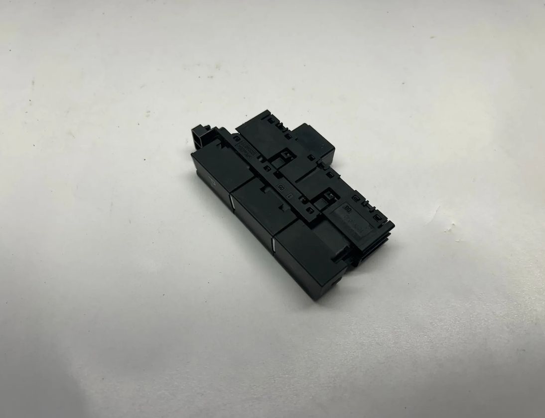 VOLKSWAGEN Golf R 7 generation (2013-2019) Выключатель парктроников 5G1927238E,5G1927238 30439579